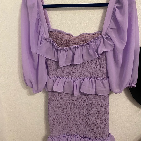 Lovers and Friends Puff Sleeve dress. New without tags - Picture 6 of 6